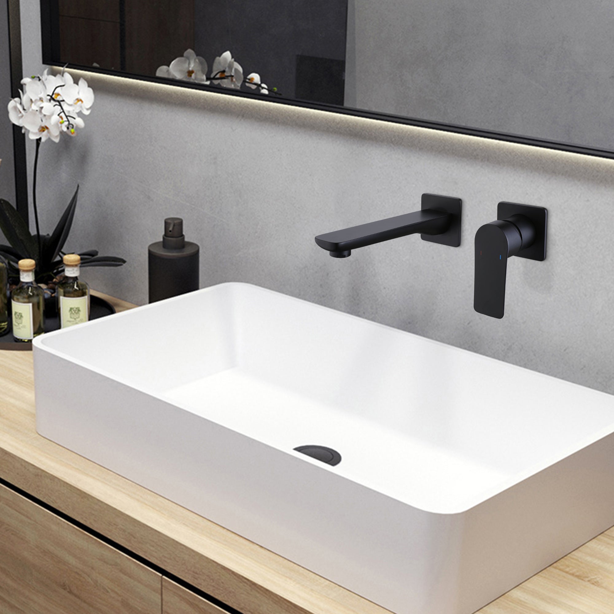 Contemporary Convenience: Single Handle Wall Mount Bathroom Faucet