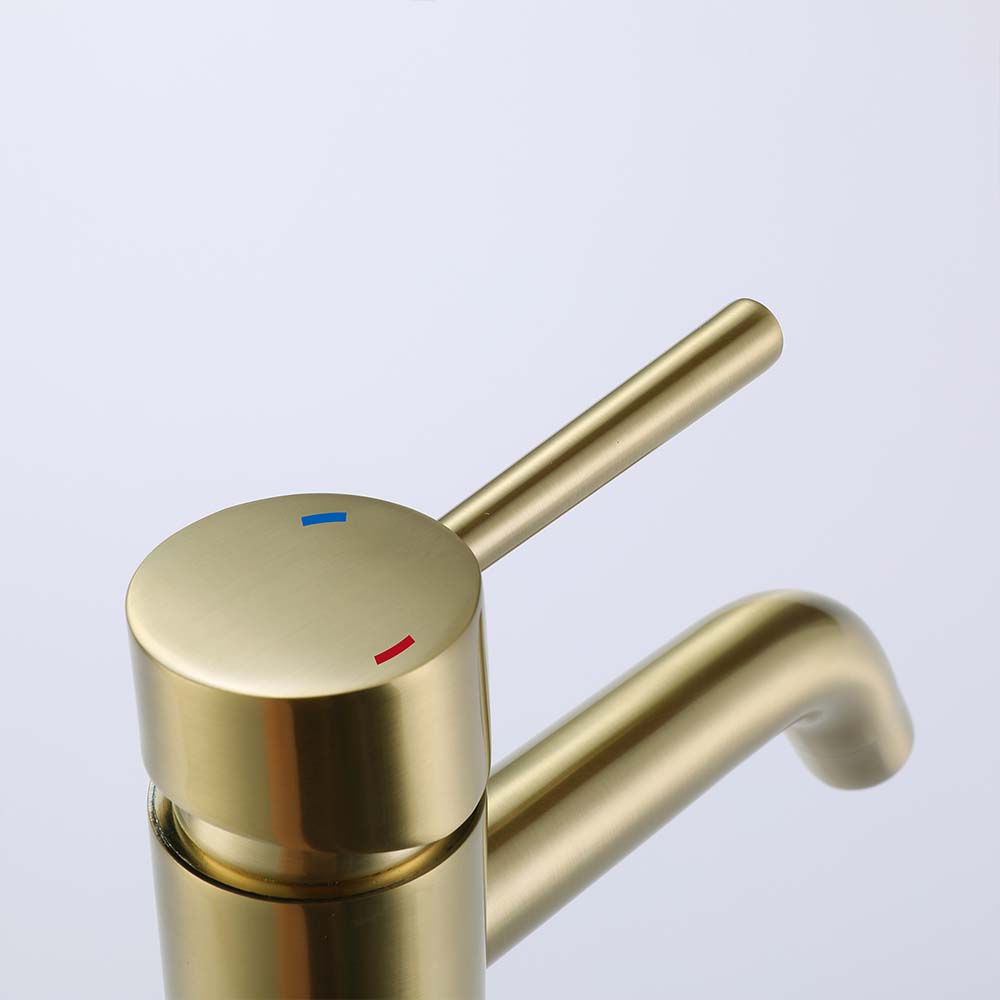Deck Mounted Single Lever Handle Bathroom Faucet