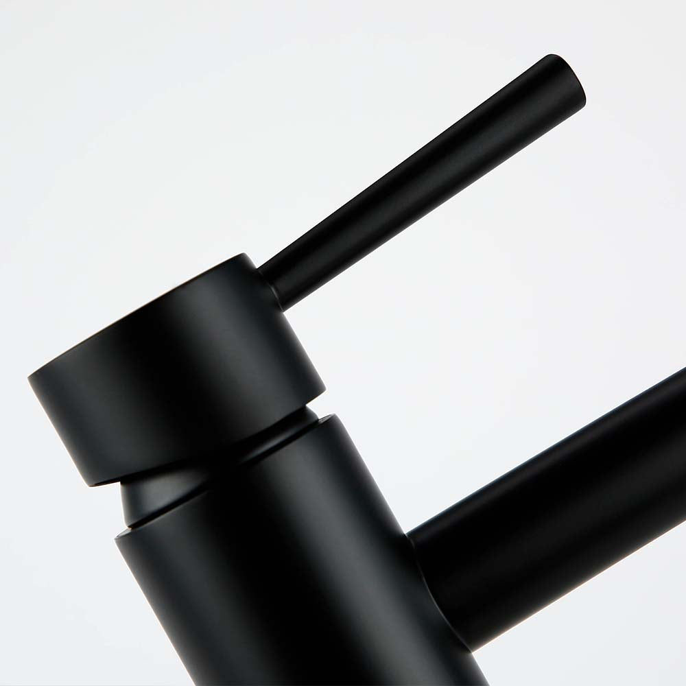 Deck Mounted Single Lever Handle Bathroom Faucet