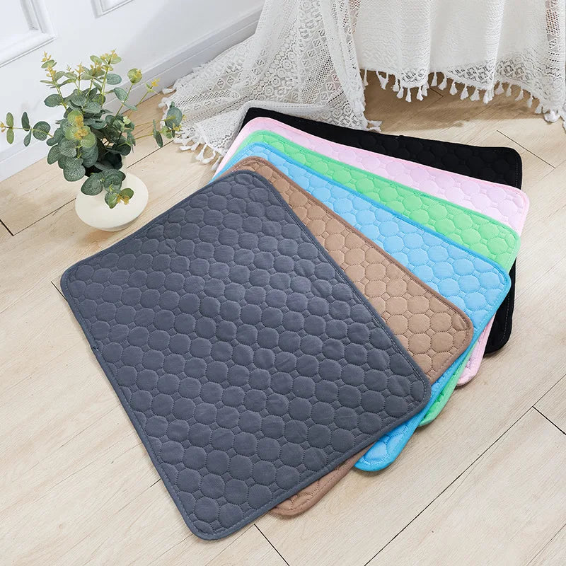 Reusable Dog Pee Pad Blanket – Waterproof, Highly Absorbent Washable Puppy Training Pad & Pet Bed Mat for Car Seat Protection