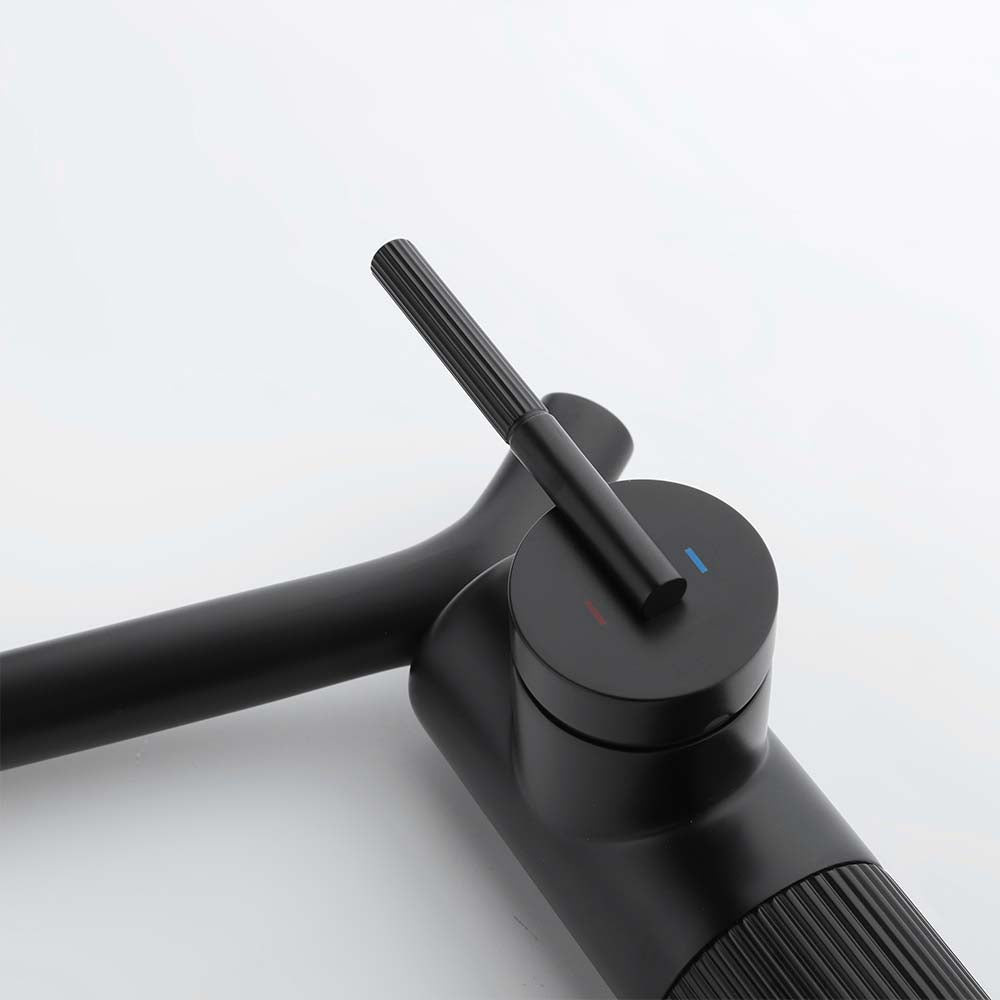 Modern Brass Bathroom Faucet With Sleek Single Handle Design
