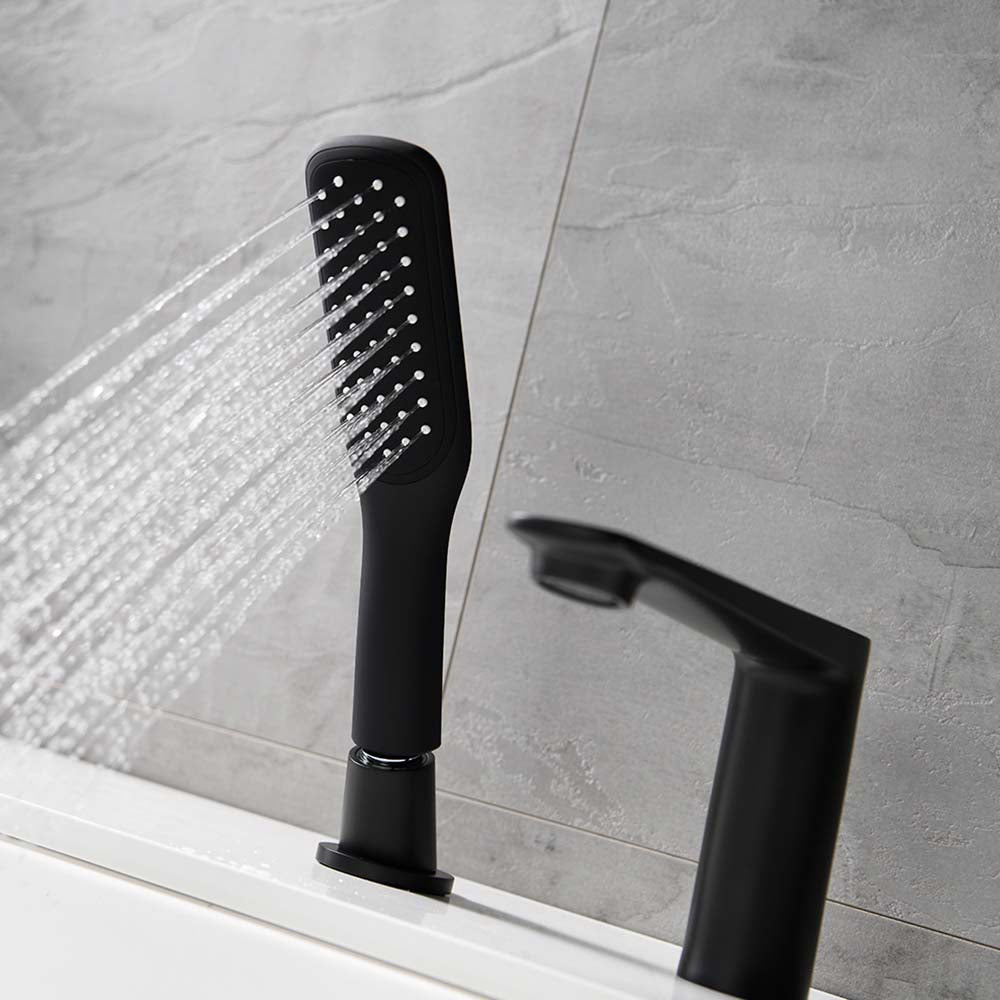 Deck Mounted Luxury Roman Tub Faucet Set With Handshower And Tub Spout