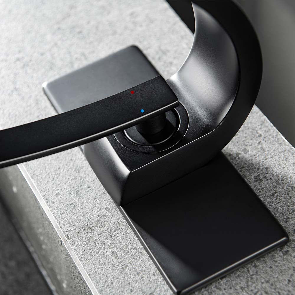 Effortless Elegance: Single Hole Bathroom Sink Faucet with 6-inch Deck Plate