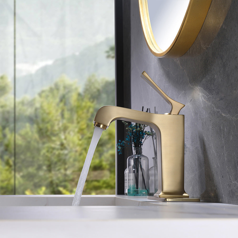 Effortless Elegance: Single Hole Bathroom Faucet