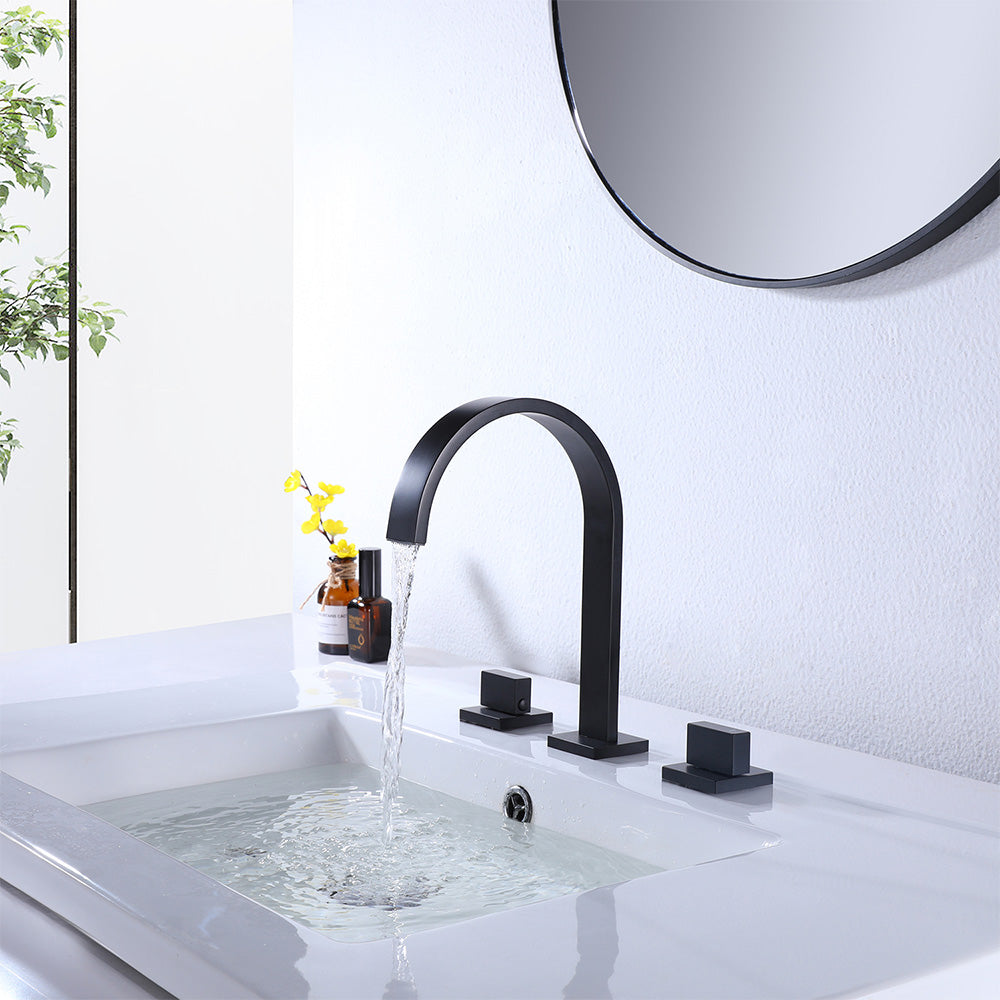 Black Widespread Bathroom Faucet for Modern Sophistication