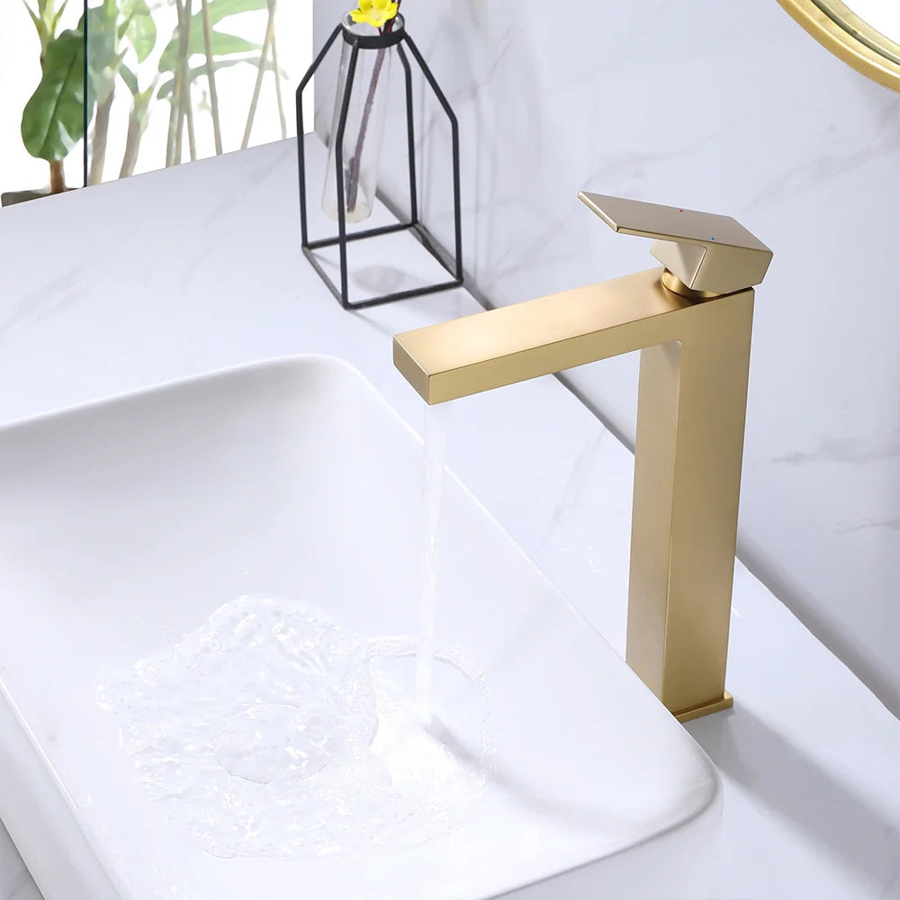 Modern Square Single-hole Single-handle Bathroom Basin Faucet with Cover